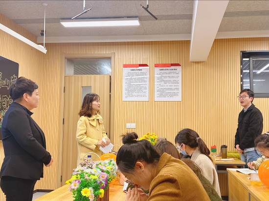 c08bdf60371d3c6b54e73b09e8fc8d75